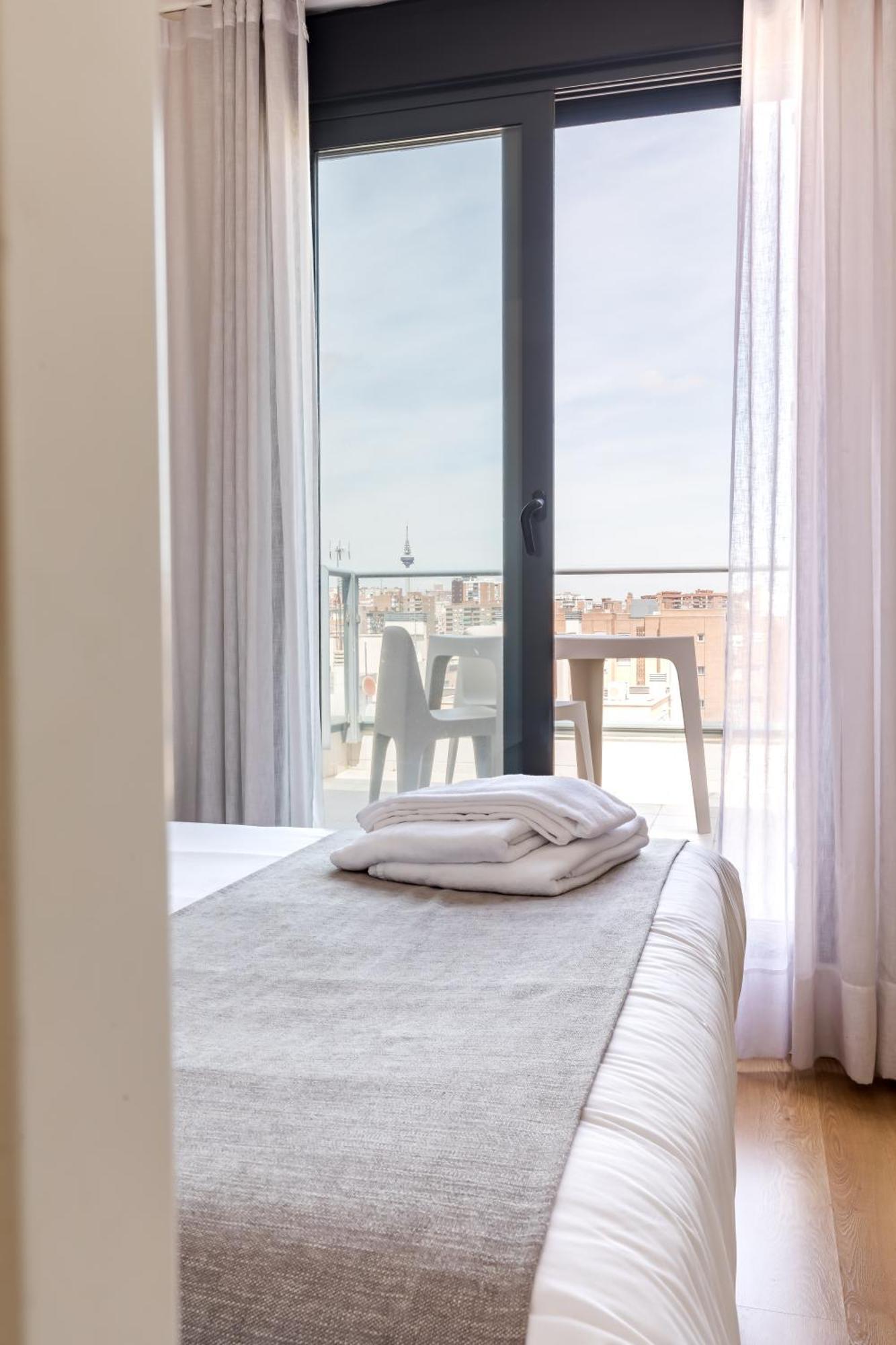 Caterina Pacifico Apartment Madrid Ngoại thất bức ảnh